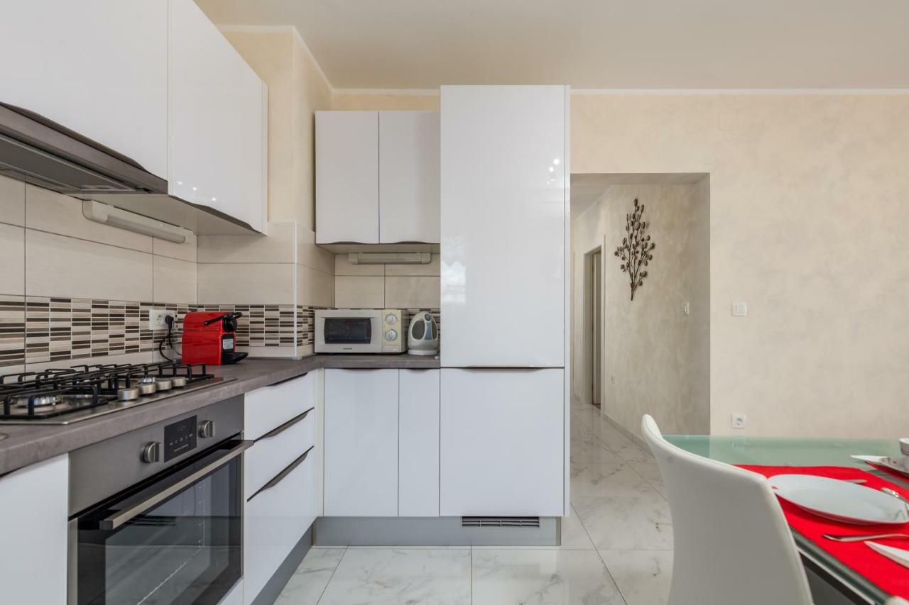 Orchidea Apartment ริเยกา ภายนอก รูปภาพ